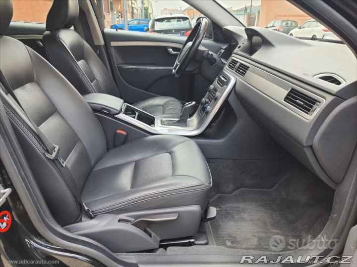 Volvo XC70 2,4 D4 133kw AWD Geartron 2015