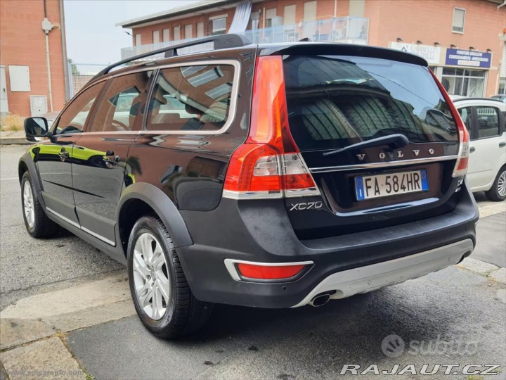 Volvo XC70 2,4 D4 133kw AWD Geartron 2015