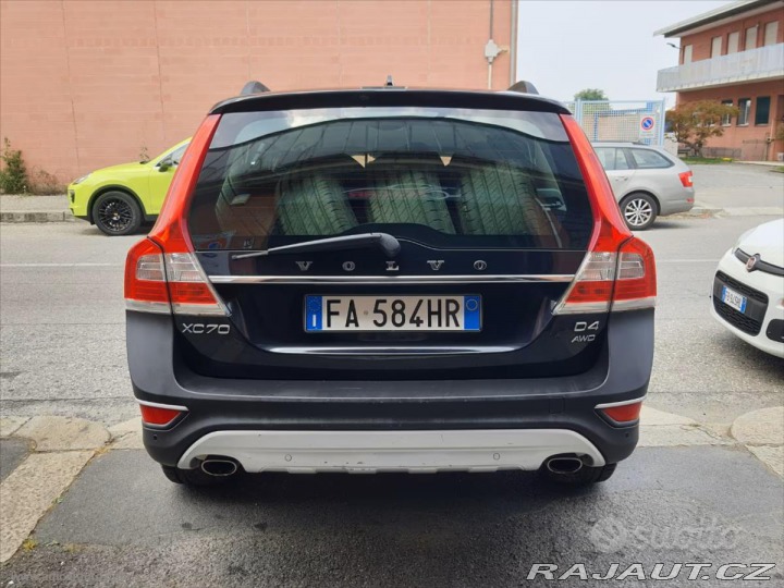 Volvo XC70 2,4 D4 133kw AWD Geartron 2015