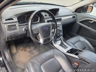 Volvo XC70 2,4 D4 133kw AWD Geartron 2015