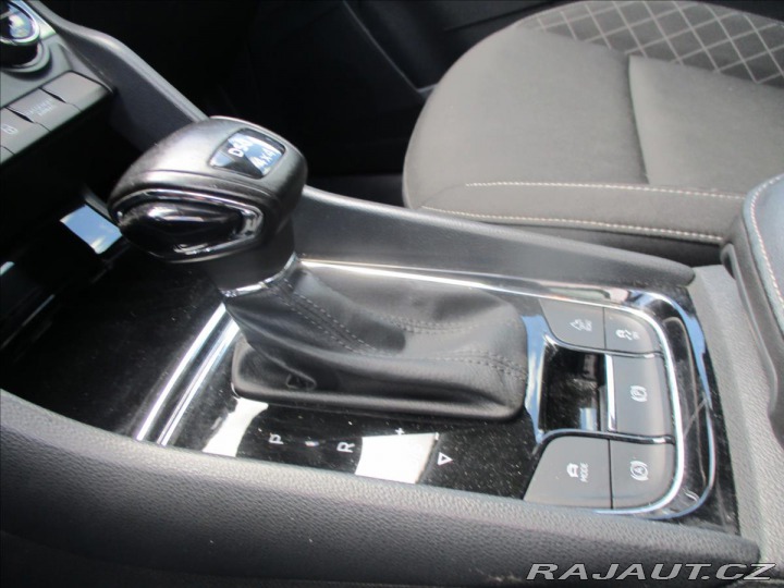Škoda Karoq 2,0 TDi 110kw 4x4 DSG DPH 2019