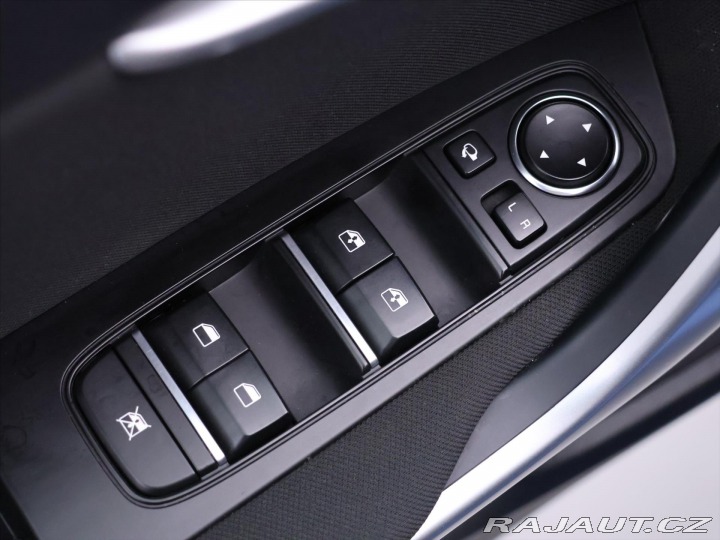 Kia Ceed 1,5 T-GDI 118kW Top SW CZ 2022