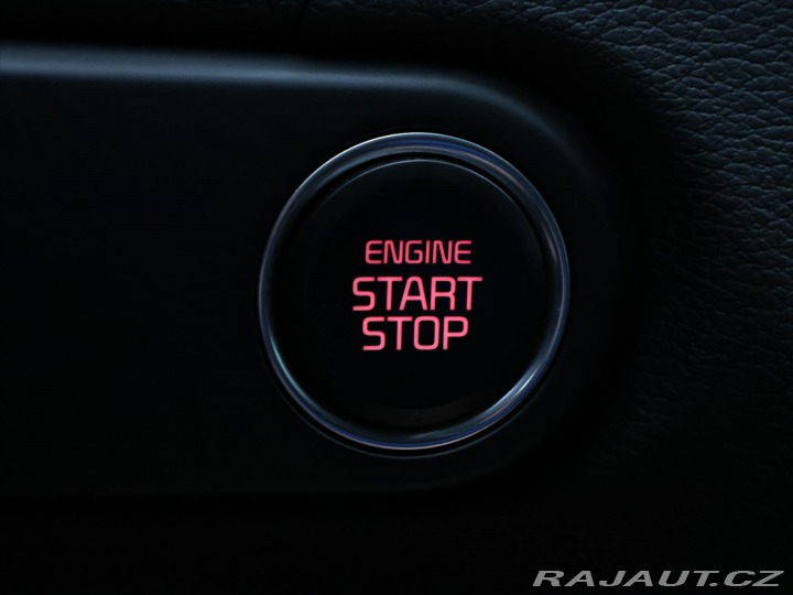 Kia Ceed 1,5 T-GDI 118kW Top SW CZ 2022