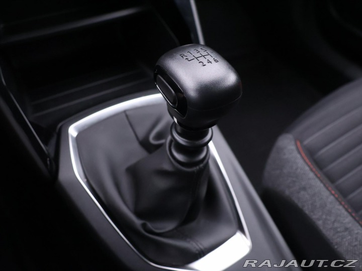 Peugeot 2008 1,2 PureTech 74kW Klima D 2022