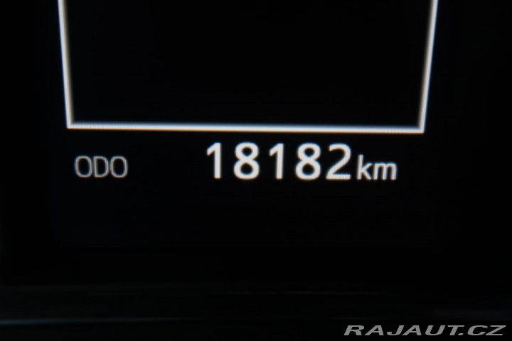 Toyota Yaris 1.5Hybrid,CZ,1Maj,Selecti 2020