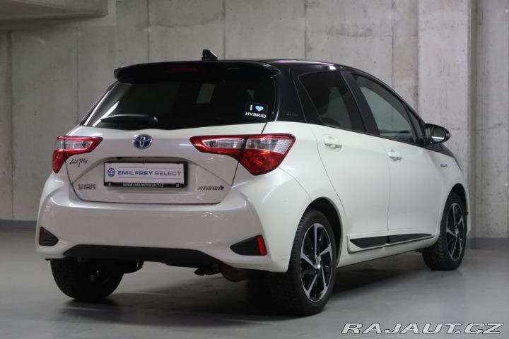 Toyota Yaris 1.5Hybrid,CZ,1Maj,Selecti 2020