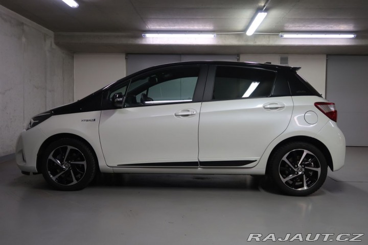 Toyota Yaris 1.5Hybrid,CZ,1Maj,Selecti 2020