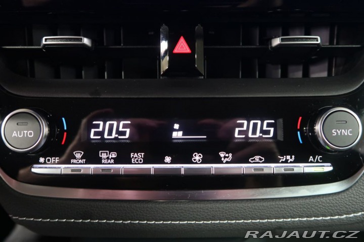 Toyota Corolla 1.5VVT-i,CZ,1Maj,Comfort 2024
