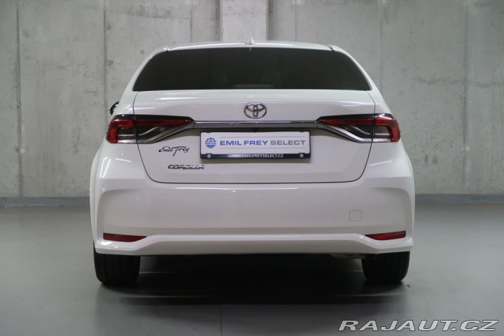 Toyota Corolla 1.5VVT-i,CZ,1Maj,Comfort 2024