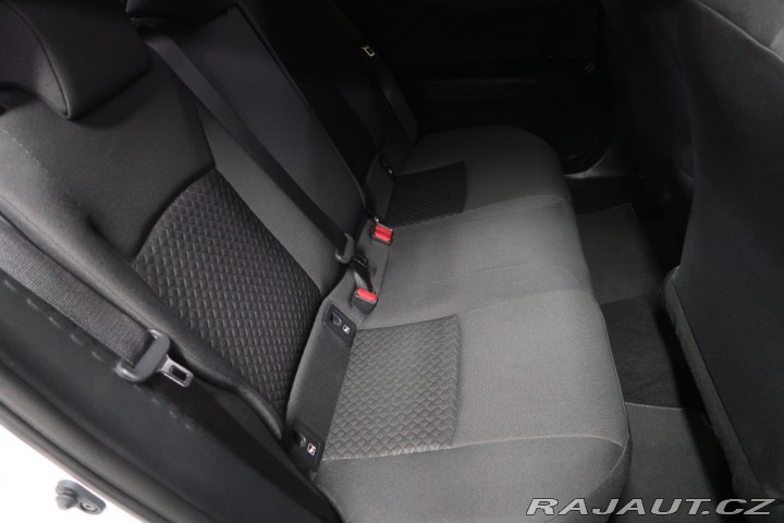 Toyota C-HR 1.8Hybrid,CZ,1Maj,Comfort 2021