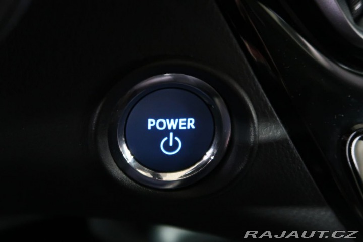 Toyota C-HR 1.8Hybrid,CZ,1Maj,Comfort 2021