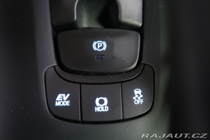 Toyota C-HR 1.8Hybrid,CZ,1Maj,Comfort 2021