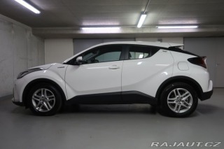 Toyota C-HR 1.8Hybrid,CZ,1Maj,Comfort 2021