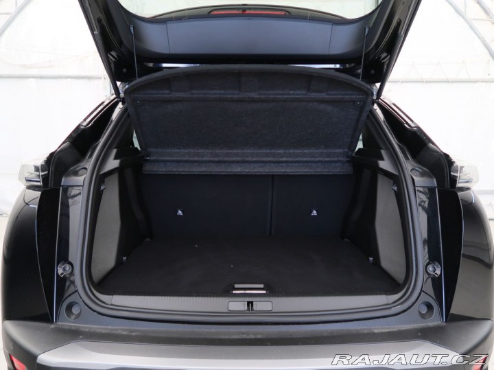 Peugeot 2008 1.2PureTech,CZ,1Maj,GT,AT 2024