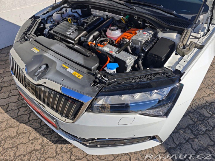 Škoda Superb iV 1.4 TSi Style 160kW no 2024
