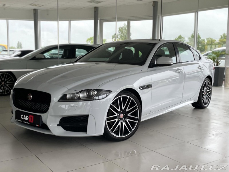 Jaguar XF 30d R-SPORT*Panorama*Meri