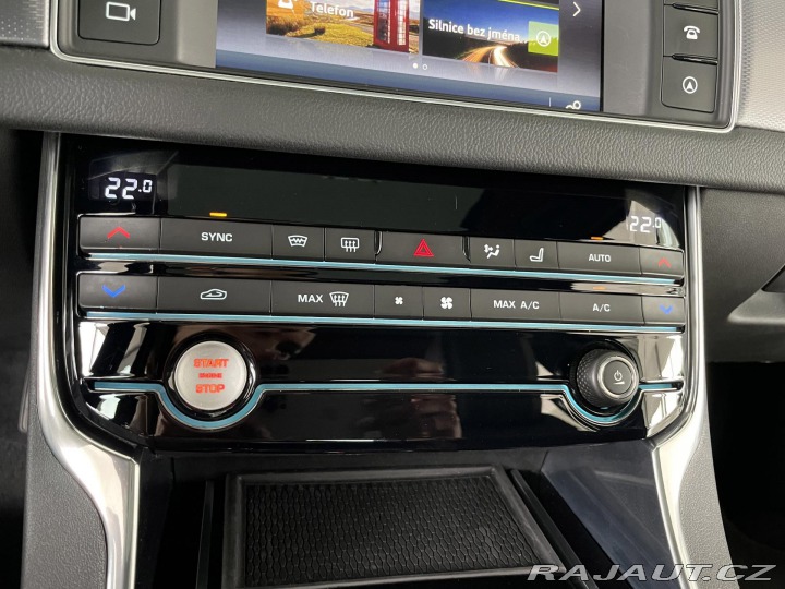 Jaguar XF 30d R-SPORT*Panorama*Meri 2016