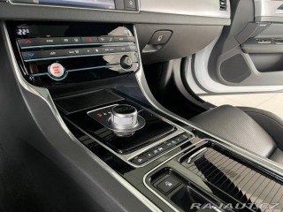 Jaguar XF 30d R-SPORT*Panorama*Meri 2016