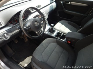 Volkswagen Passat 1.6 TDi 77 kw 2011