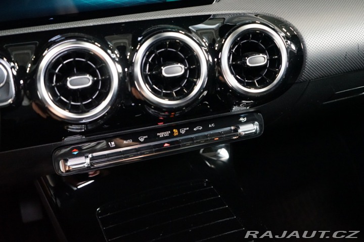 Mercedes-Benz CLA 200*SHOOTING BRAKE*LED 2020