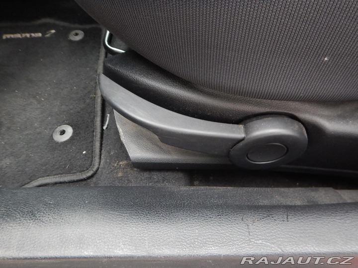 Mazda 2 1.4i, KLIMA, TAŽNÉ 2003