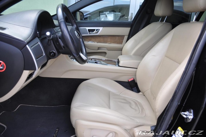 Jaguar XF 2.2 I4D SPORTBRAKE 2013