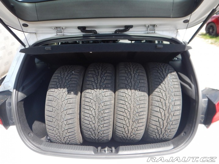 Hyundai i30 1.0i T-GDi,1. MAJITEL,SER 2020