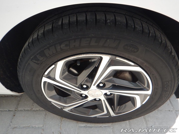 Hyundai i30 1.0i T-GDi,1. MAJITEL,SER 2020