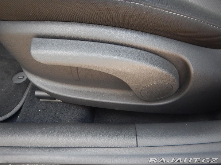 Hyundai i30 1.0i T-GDi,1. MAJITEL,SER 2020