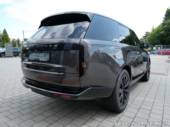Land Rover Range Rover 3,0 HSE P460e 2025