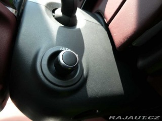 Land Rover Range Rover 3,0  HSE P460e 2025