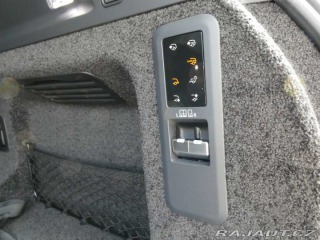 Land Rover Range Rover 3,0  HSE P460e 2025