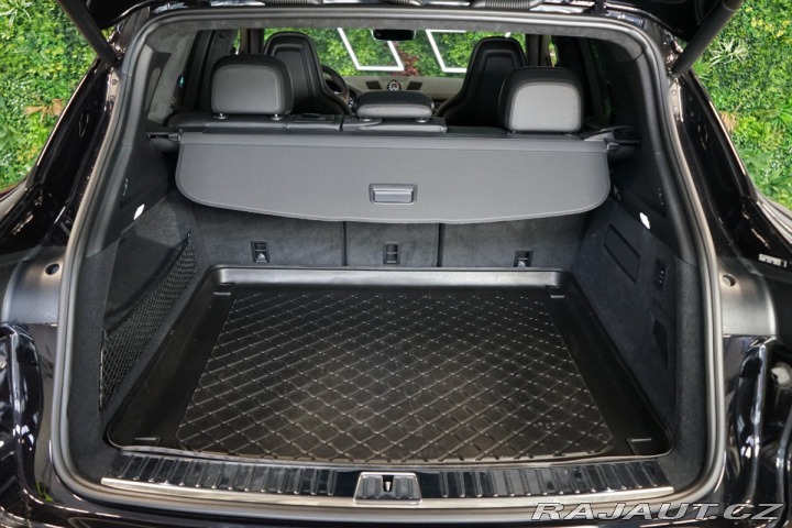 Porsche Cayenne TURBO*PDCC*PSCB*NEZ.TOP*P 2020