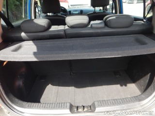 Hyundai i10 1.1 i 48 kw 2010