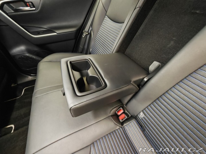 Toyota RAV4 4x4 2.5 Hybrid Selection 2022