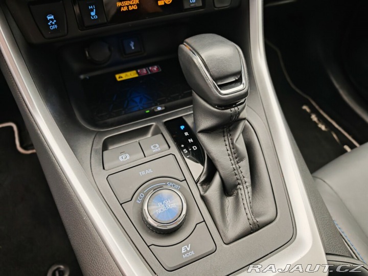 Toyota RAV4 4x4 2.5 Hybrid Selection 2022