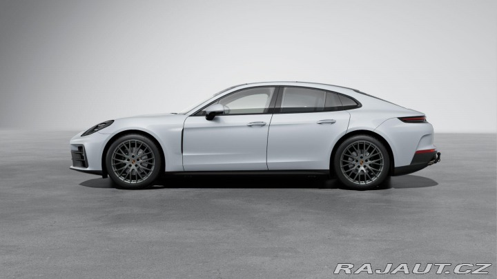 Porsche Panamera 2025