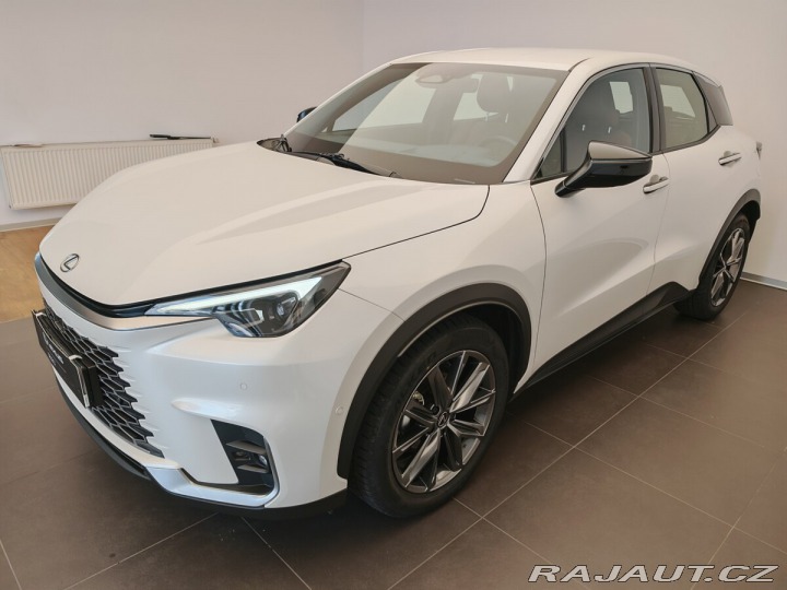 Lexus Ostatní modely LBX 1.5 HEV Relax FWD 2024