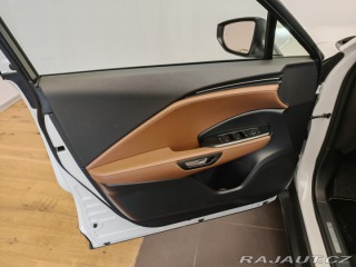 Lexus Ostatní modely LBX 1.5 HEV Relax FWD 2024