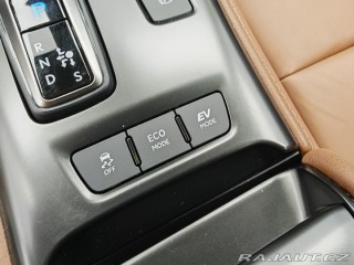 Lexus Ostatní modely LBX 1.5 HEV Relax FWD 2024