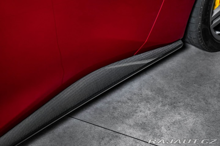 Ferrari Portofino Magneride, passenger, JBL 2019