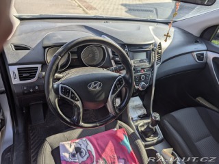 Hyundai i30 2016