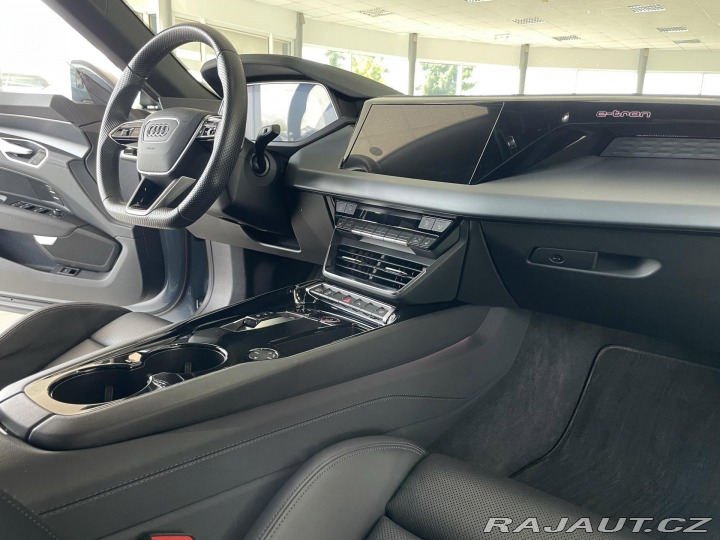 Audi e-tron GT Quattro*350kW*Vzduch*Nigh 2022