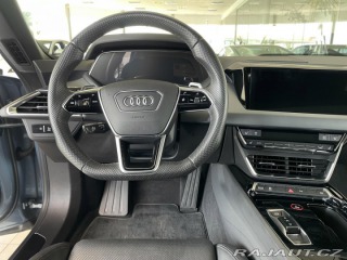 Audi e-tron  2022