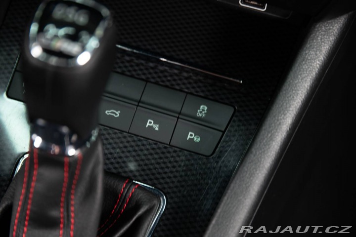 Škoda Octavia Combi 2.0 TDI RS DSG 4x4 2020