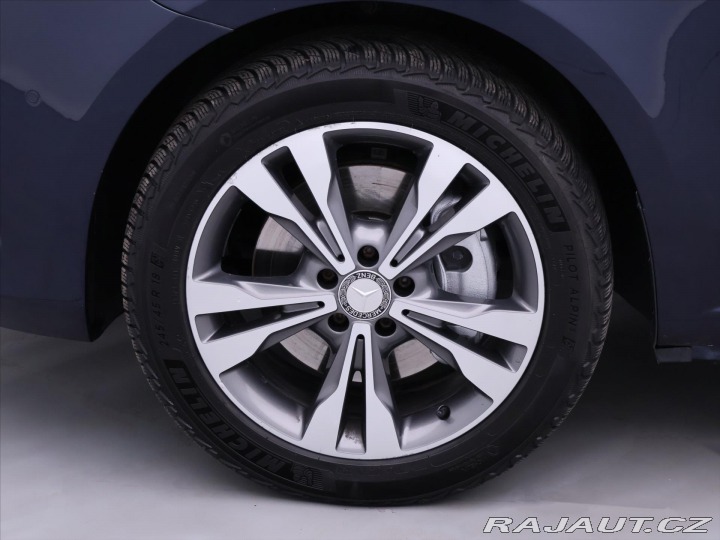 Mercedes-Benz V 2,1 140kW Navi Burmester 2018