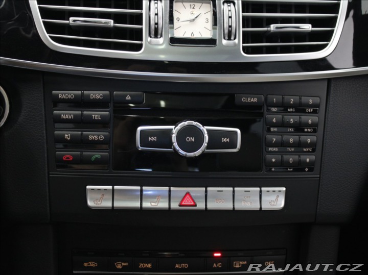 Mercedes-Benz E 2,1 250CDI 4M Vzduch PANO 2015