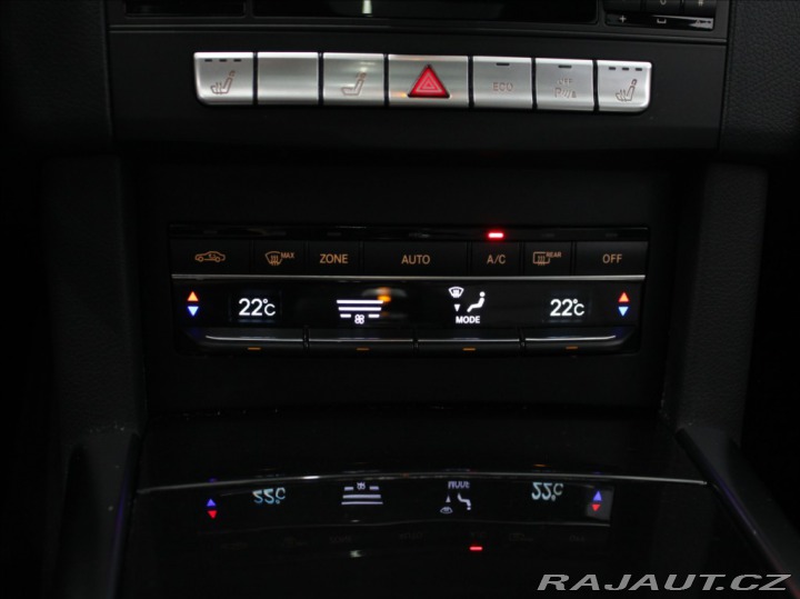 Mercedes-Benz E 2,1 250CDI 4M Vzduch PANO 2015