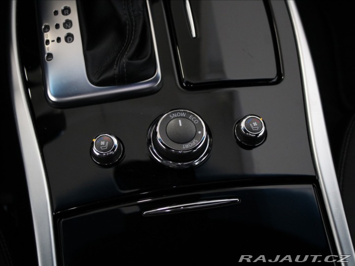 Infiniti Ostatní modely Q70 3,7 V6 235kW Sport 1.maj. 2014