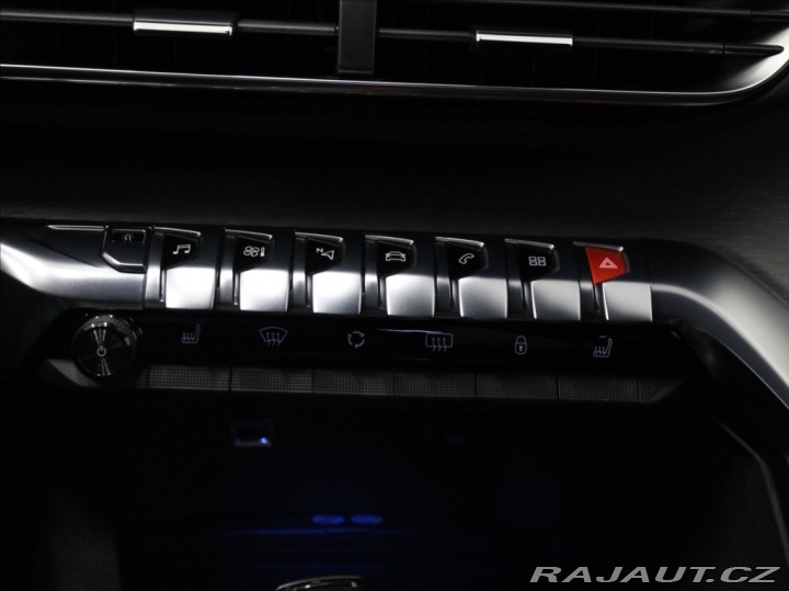Peugeot 5008 2,0 HDi 130kW GT Paměť TZ 2019
